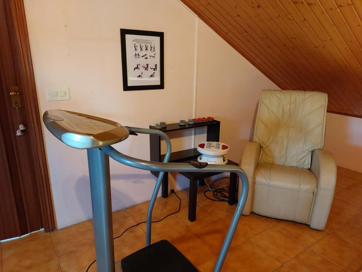 Acogedora Casa De Campo Neda Luaran gambar