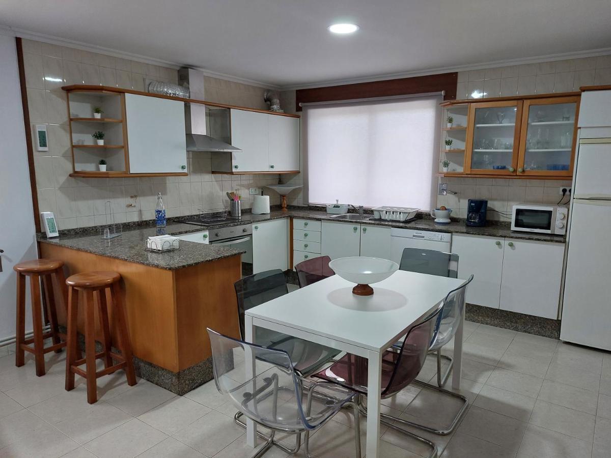 Acogedora Casa De Campo Neda Luaran gambar